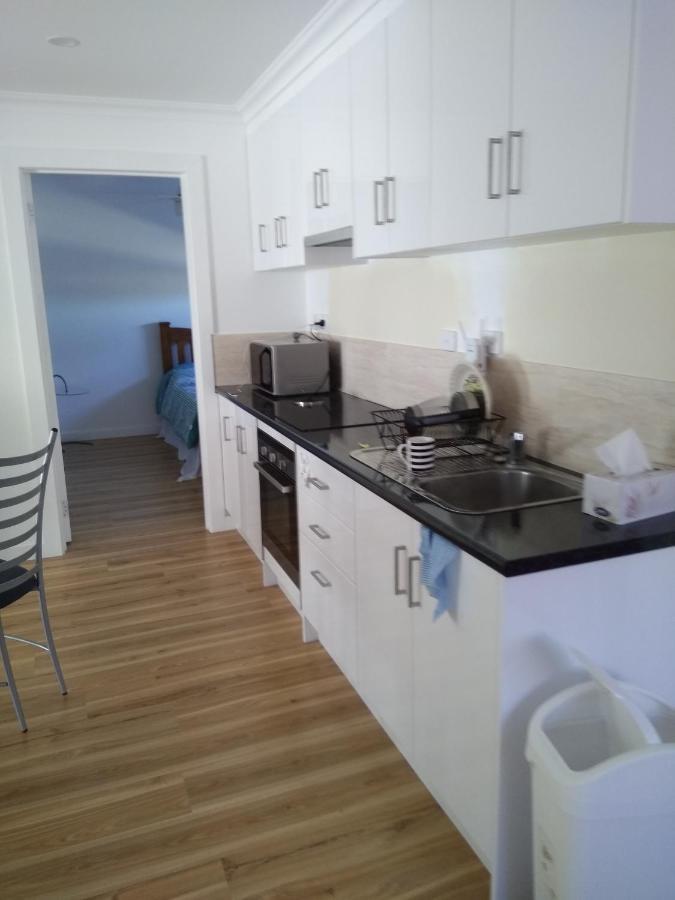 Dianella Budget Rooms Happy Place To Stay 퍼스 외부 사진